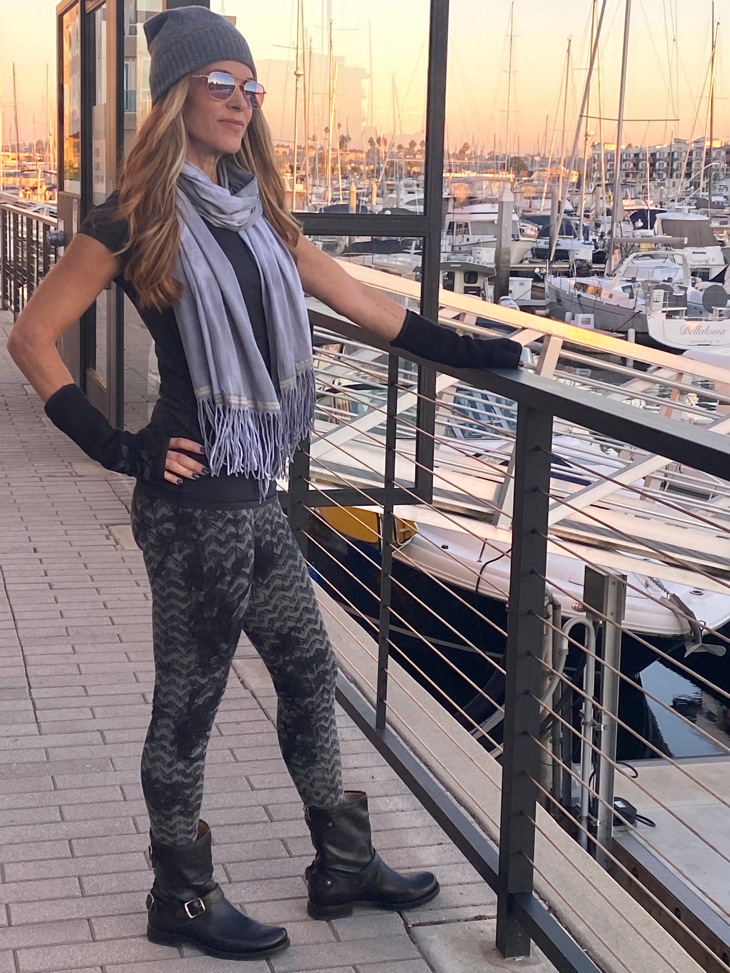 SWEET VIRTUES-Discreet Cloud Wash Cotton Wrap Scarf with Fringe